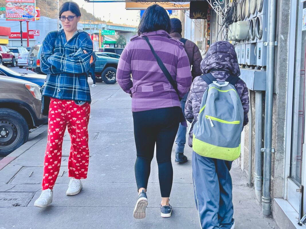 A extremar precauciones por el frío llaman autoridades