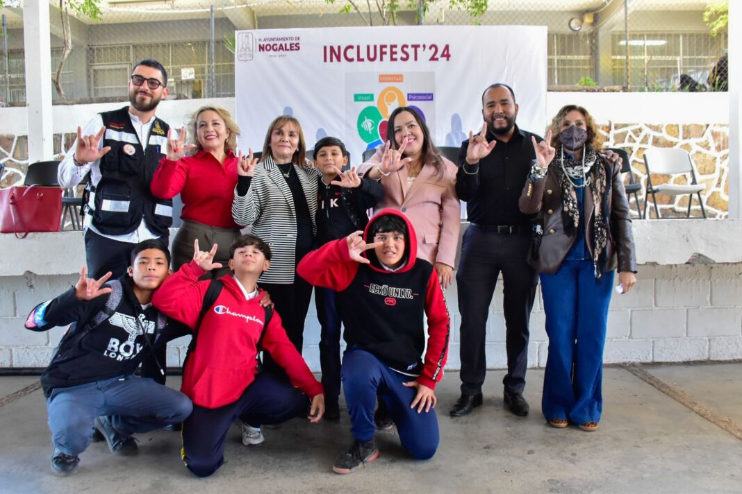 Inauguran el Alcalde y Primera Dama IncluFest