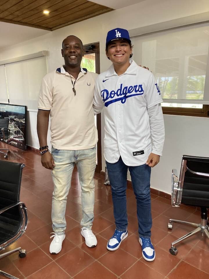 Es Román Camacho prospecto de los Dodgers de Los Angeles