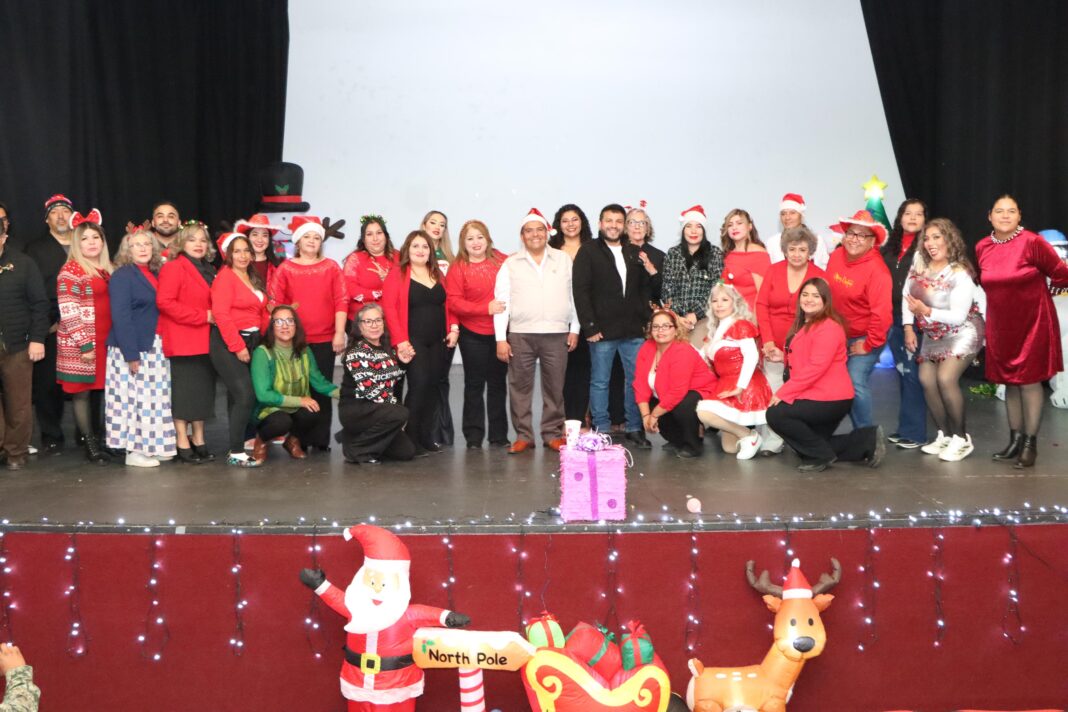 Celebra Bienestar Social cierre de cursos 2025